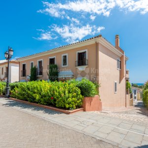 Marbelah Pueblo, Geräumige Wohnung an der Goldenen Meile