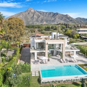 Altos de Puente Romano, Luxus im Herzen der Goldenen Meile von Marbella
