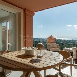 Monte Halcones, Casa Nido, maison mitoyenne de 4 chambres avec vue panoramique sur la mer et style scandinave