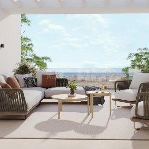 Estepona Est, Penthouse duplex de quatre chambres dans la Nouvelle Mille d'Or