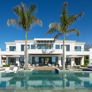 Villa Solace: contemporary luxury in Monte Halcones, Benahavís