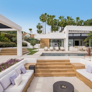 Villa Laurus, preciosa vivienda en Los Naranjos Golf