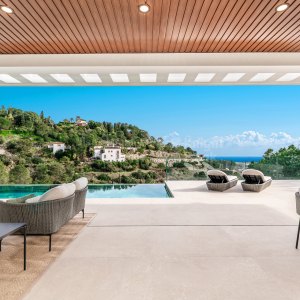 Villa Alfa, con diseño moderno y vistas panorámicas en El Madroñal