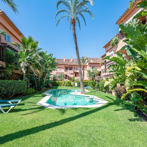 Las Lomas del Marbella Club, Eck-Duplex-Penthouse in der Goldenen Meile