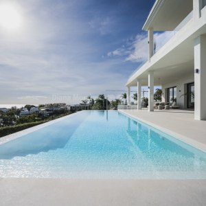 Los Flamingos, Villa de style contemporain avec vue imprenable sur le littoral méditerranéen