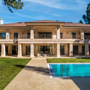 Villa en venta en Guadalmina baja