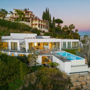 El Herrojo, Herrojo 79: Stunning villa with panoramic sea views in La Quinta