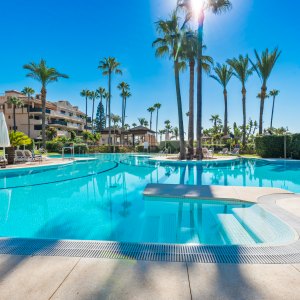 Costalita del Mar, Incredible apartment in a frontline beach luxury complex