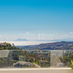 Двухуровневый пентхаус в The view Marbella