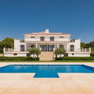 Villa sur un terrain impressionnant à Valle del Sol