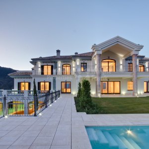 Nine-bedroom villa with sea and mountain views in La Zagaleta