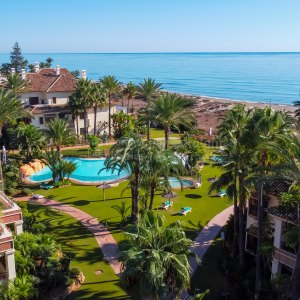 Los Monteros Playa, Wohnung am Strand, umgeben von tropischen Gärten