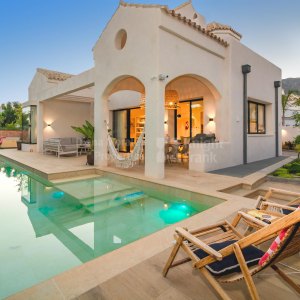 Casablanca, Four-bedroom villa on Marbella's Golden Mile near the beach