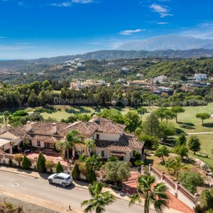 Marbella Club Golf Resort, Vistas al golf en un ambiente de montaña