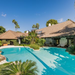 Rio Real, Unique villa by the golf