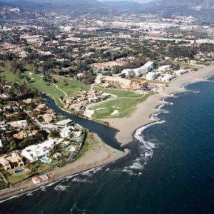 La elegante urbanización Guadalmina, en Marbella