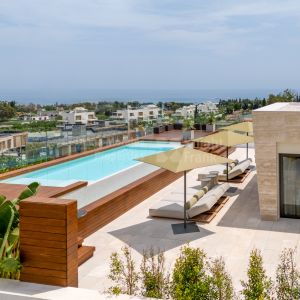Epic Marbella, Skyvilla 6: zeitgenössischer Luxus mit Panoramablick und außergewöhnlichen Details
