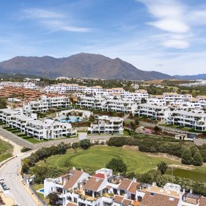 Casares Golf, Three bedroom apartment near a golf course and the beach in Casares
