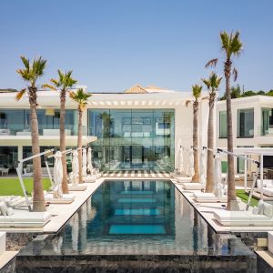 Villa Enso: architecture, privacy and spacious living areas in La Zagaleta