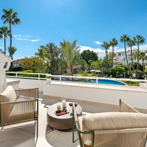 Alcores del Golf, Vista Verde, dúplex de estilo contemporáneo reformadoa junto a Los Naranjos Golf