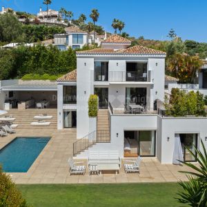 Los Naranjos Hill Club, Hill Club 36, villa contemporánea en Nueva Andalucía