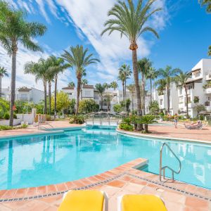 Costalita, Appartement de 3 chambres au rez-de-chaussée dans un complexe en bord de mer