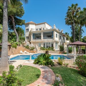 Las Chapas 16, villa méditerranéenne économe en énergie à Hacienda Las Chapas