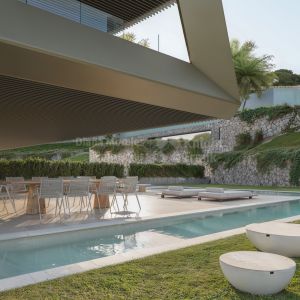 Estepona Centre, Appartement de 3 chambres au rez-de-chaussée dans immeuble ultra-moderne