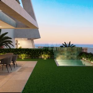 Elviria, Трёхспальный таунхаус с частным бассейном на востоке Марбельи