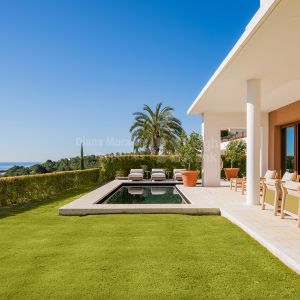 Las Albercas 4, Luxuswohnung mit privatem Garten in Finca Cortesín
