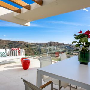 Marbella Club Hills, Apartamento orientado al suroeste junto al Marbella Club Resort