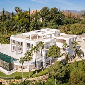 Villa for sale in La Zagaleta, Benahavis