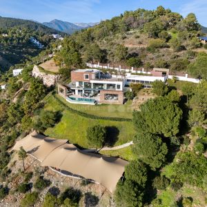 Madroñal 72, villa contemporánea con vistas panorámicas en El Madroñal