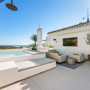 Palacetes Los Belvederes, Duplex-Penthouse mit Aussicht in bewachter Anlage