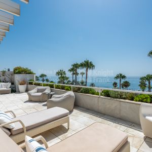 Los Granados, Una ubicación excepcional en Puerto Banús