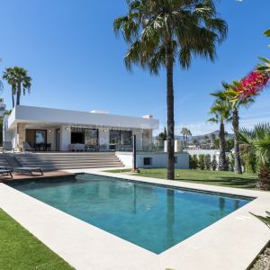 Guadalmina Alta, Guadalmina 19, family villa with garden and private pool