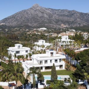 Las Lomas del Marbella Club, Замечательная трехуровневая вилла в отличном месте