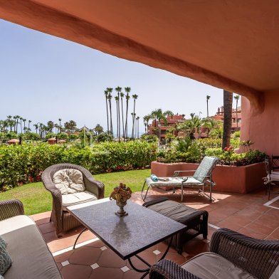Ground Floor Apartment for long term rent in Cabo Bermejo, Estepona East