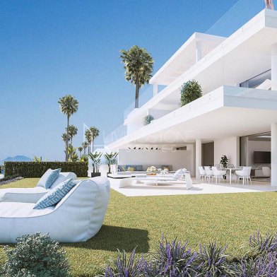 Exclusive Beachfront Residences: 3 & 4 Bedroom Luxury Homes, New Golden Mile, Estepona