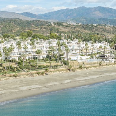 Renovated Sea-View Penthouse in Dominion Beach, Estepona