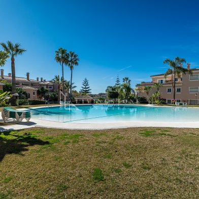 Penthouse zu verkaufen auf Park Beach, Estepona Ost