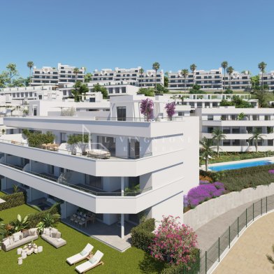 Town House for sale in Cancelada, Estepona East