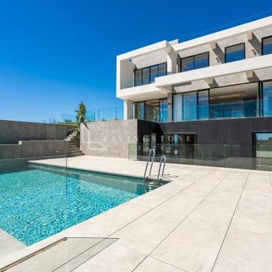 Luxury Villa with Stunning Sea Views in Los Flamingos, Benahavis, Malaga