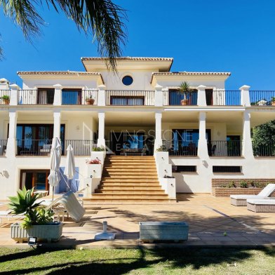 Semi Detached Villa en venta en Los Flamingos, Benahavis