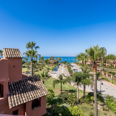 Exquisite Beachfront Duplex Penthouse in Torre Bermeja, Estepona