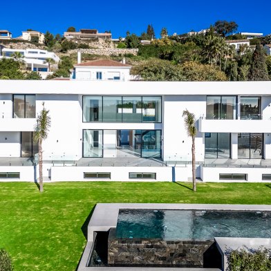 Contemporary Six-Bedroom Villa with Panoramic Views in Paraiso Alto, Benahavis
