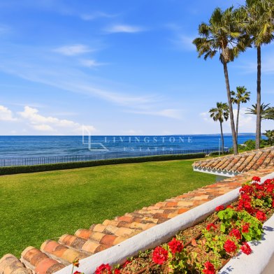 Villa en venta en Guadalmina Baja, San Pedro de Alcantara