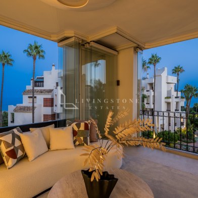 Apartment zu verkaufen auf Bahía del Velerín, Estepona Ost