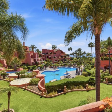 Duplex Penthouse zu verkaufen auf Torre Bermeja, Estepona Ost