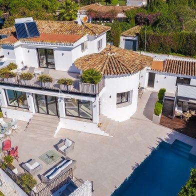 Villa zu verkaufen auf Guadalmina Alta, San Pedro de Alcantara